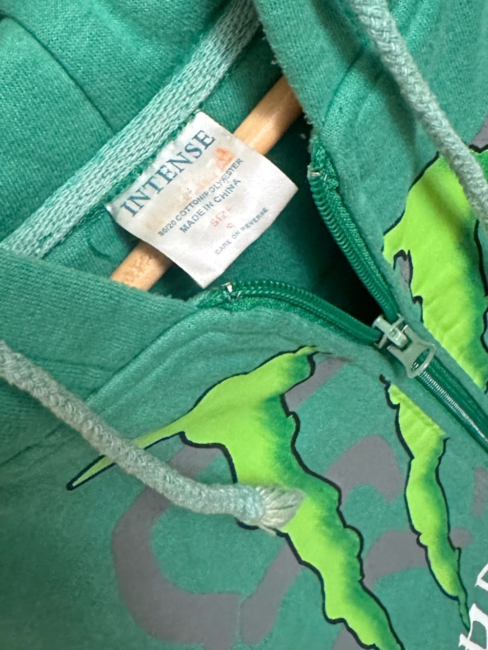 Monster Energy green Zip-Up Hoodie - Picture 2 of 3